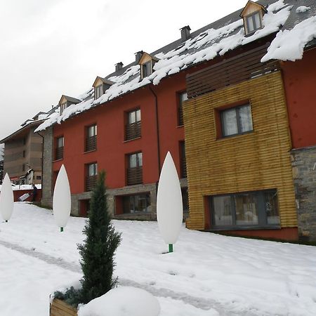 Nubahotel Vielha Eksteriør bilde